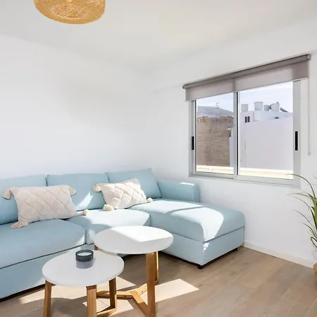 Home2book Beachfront Design&views Cristianos *