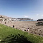 Home2book Beachfront Design&views Cristianos Appartement