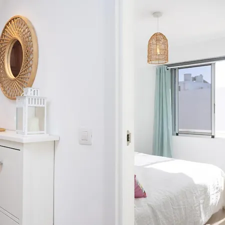 Apartman Home2book Beachfront Design&views Cristianos