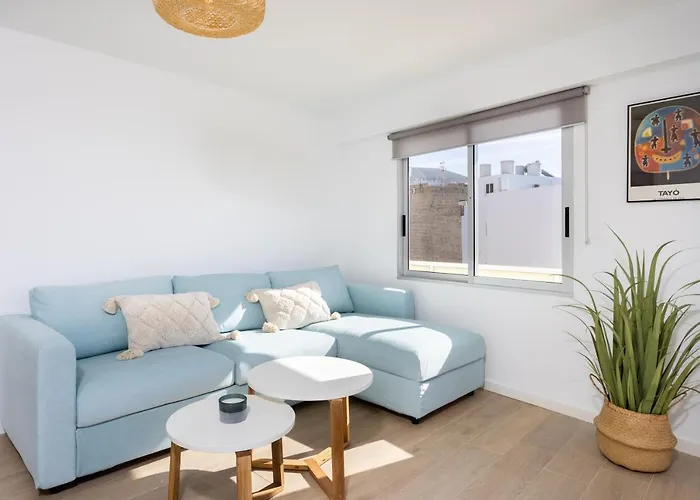 Home2book Beachfront Design&views Cristianos *