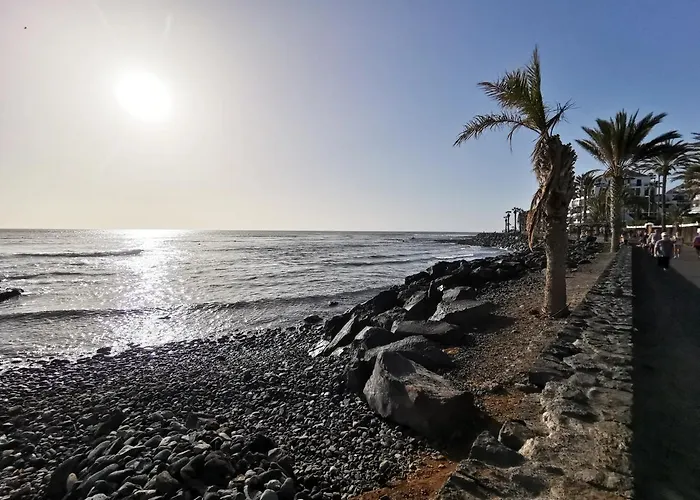 Home2book Beachfront Design&views Cristianos 公寓